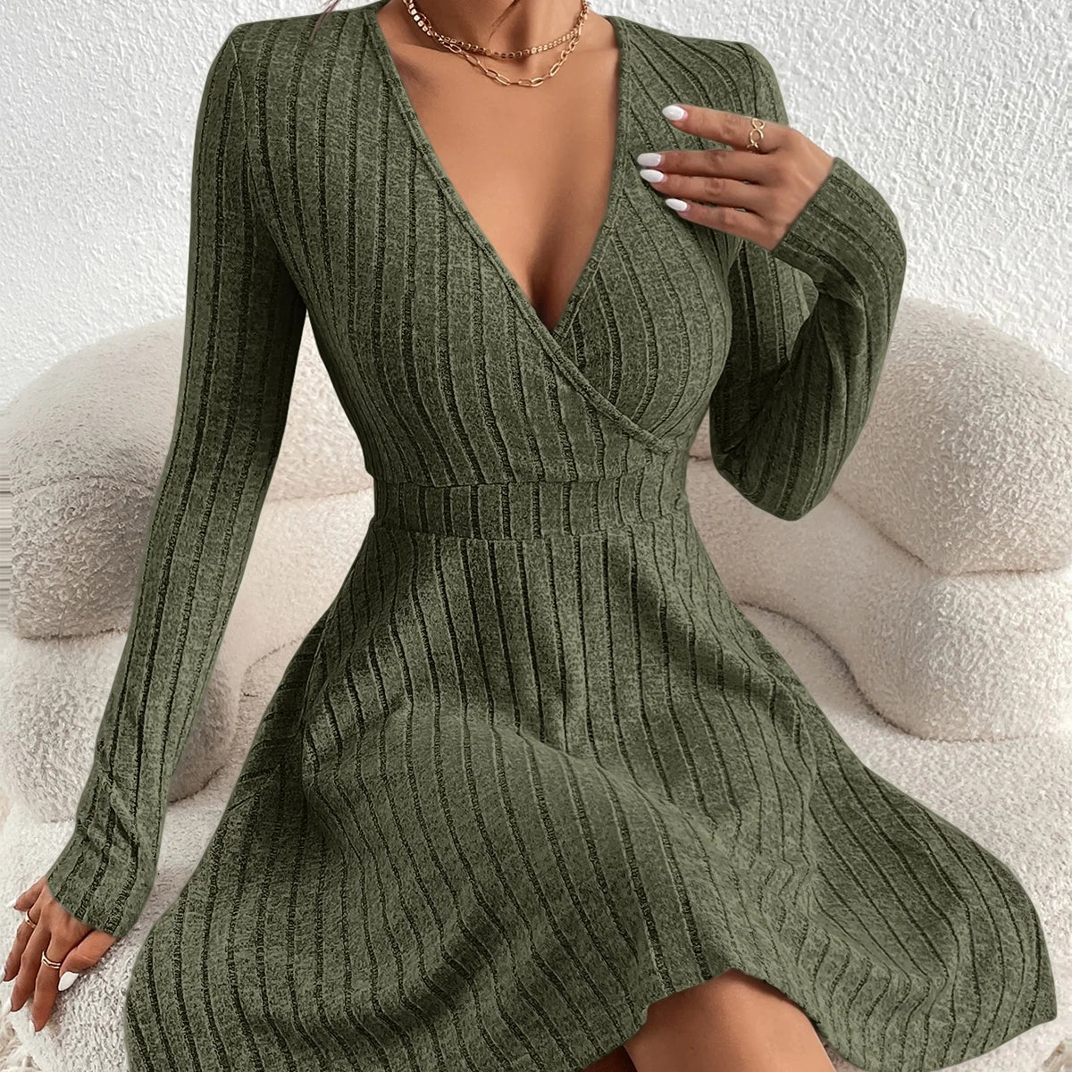 V-Neck Long Sleeve Knit
